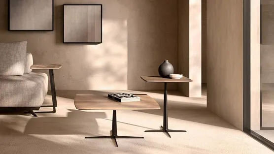  tavolini e servetti in legno